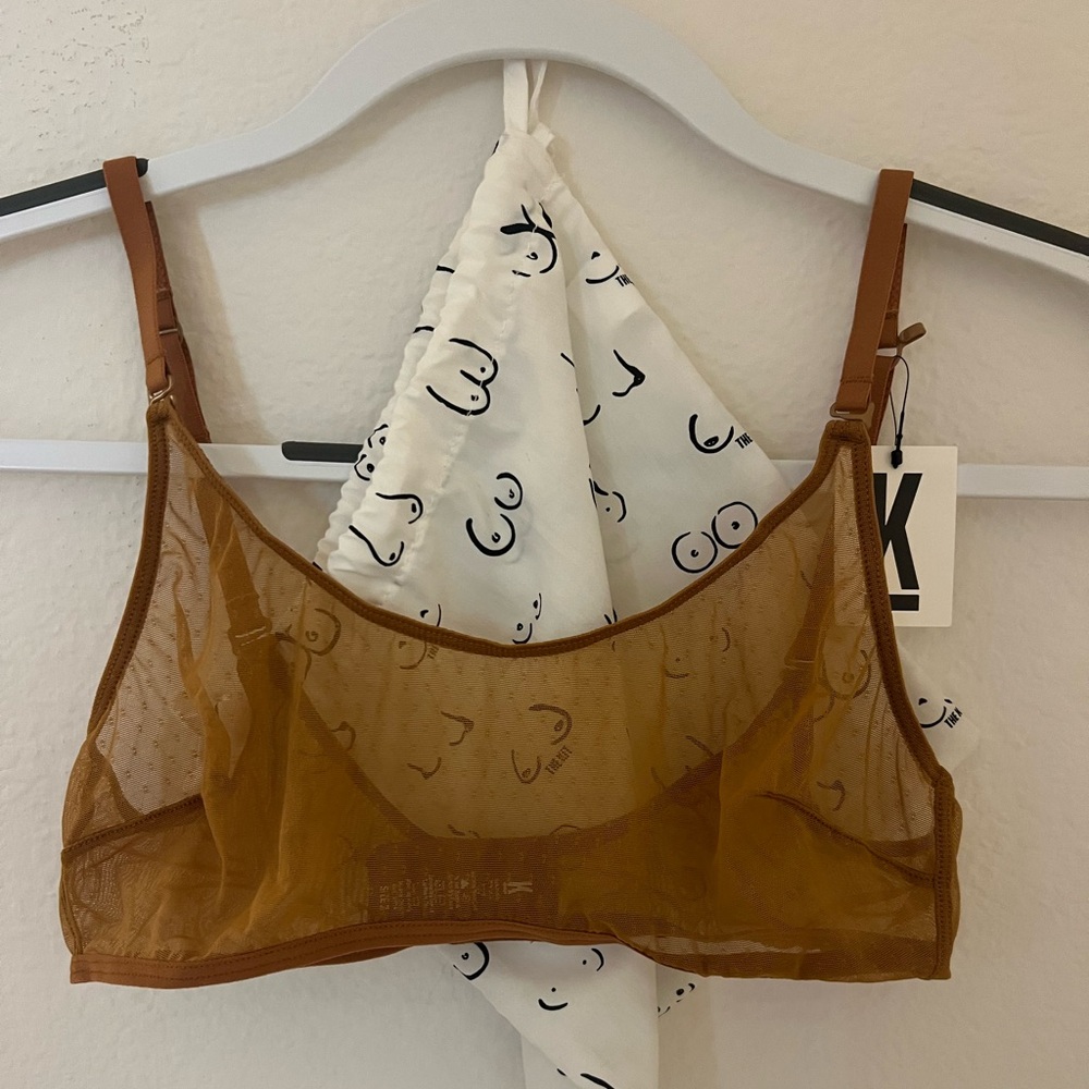 Kit Undergarments Mesh Tank Bra in sheer tobacco NWT Size 2 (M)